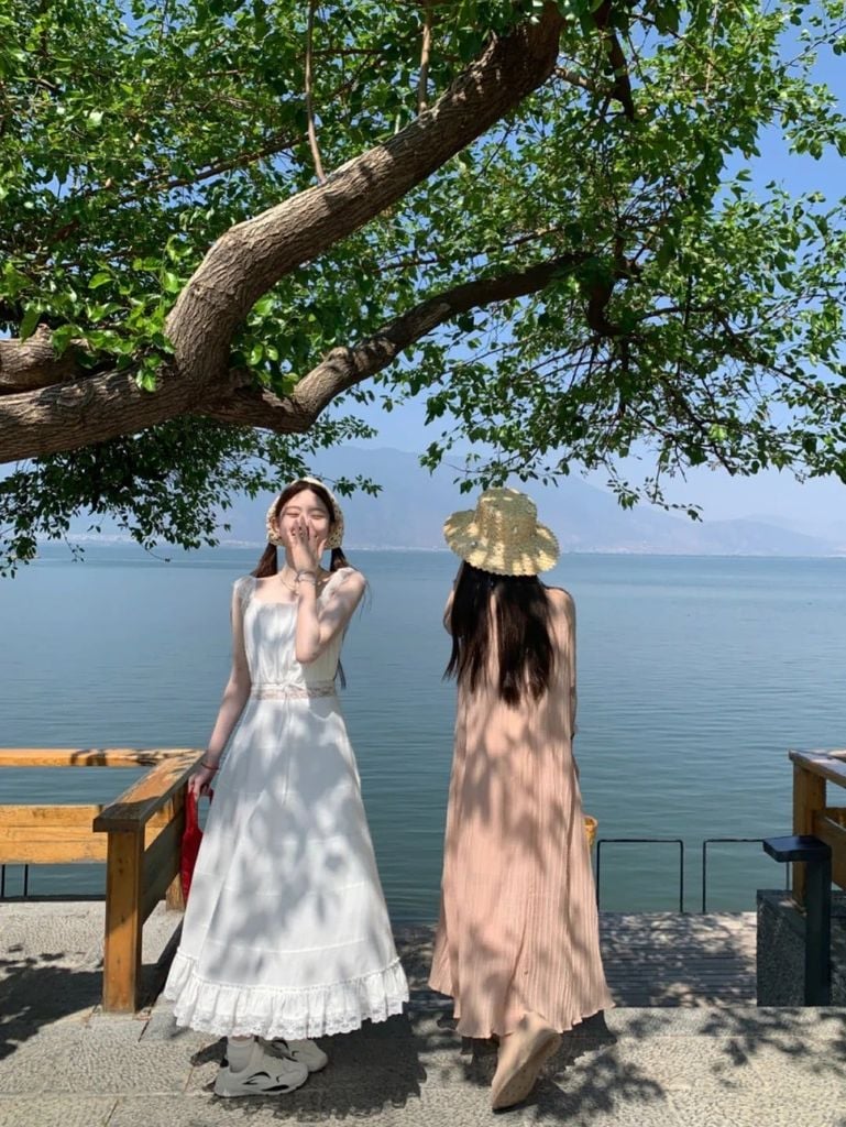 Váy đôi bạn thân nữ