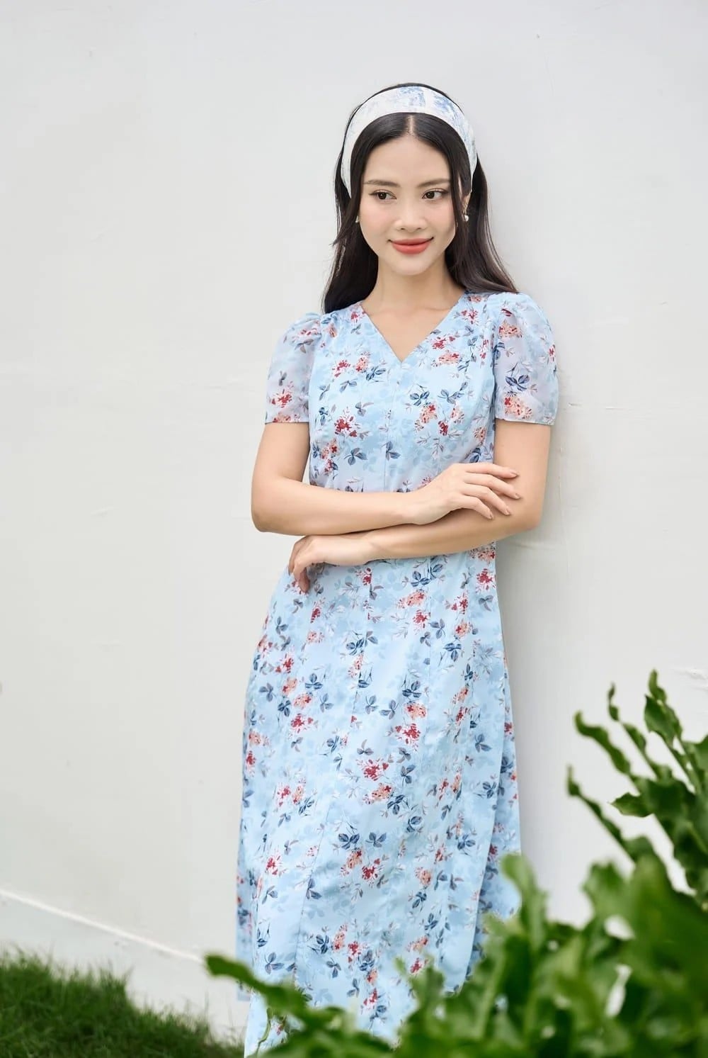 mẫu váy hoa nhí dáng dài hot nhất