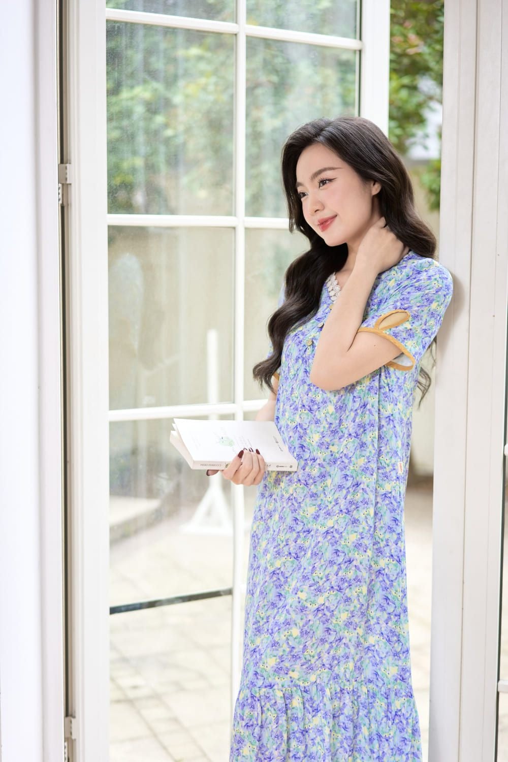 mẫu váy hoa nhí dáng dài hot nhất