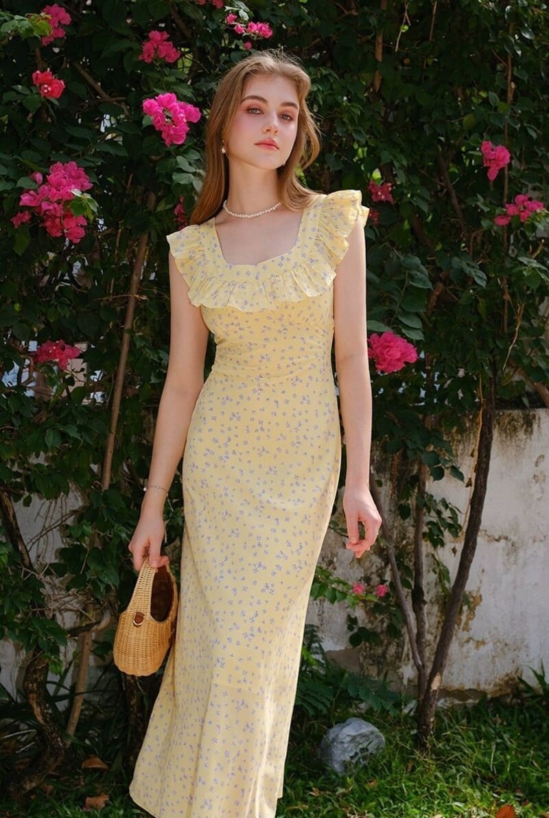 mẫu váy hoa nhí dáng dài hot nhất