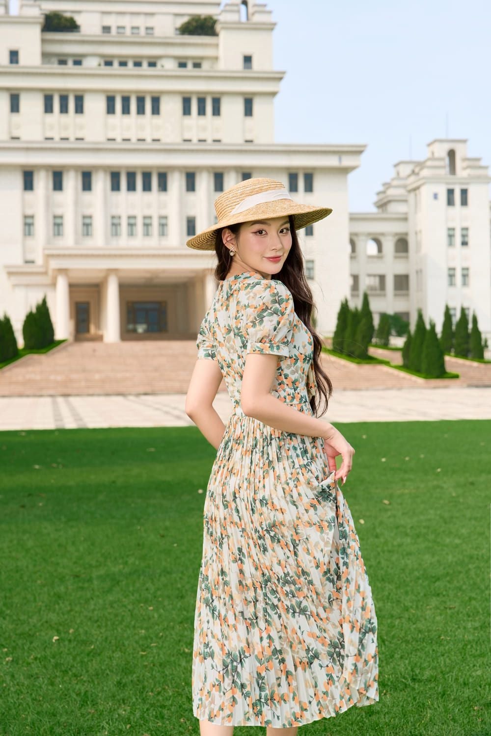 váy maxi cho người bắp tay to