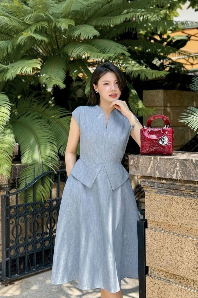 Váy peplum