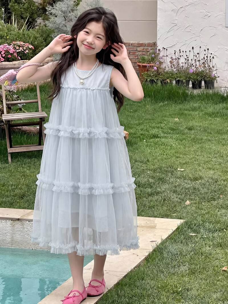 váy trẻ em mùa hè