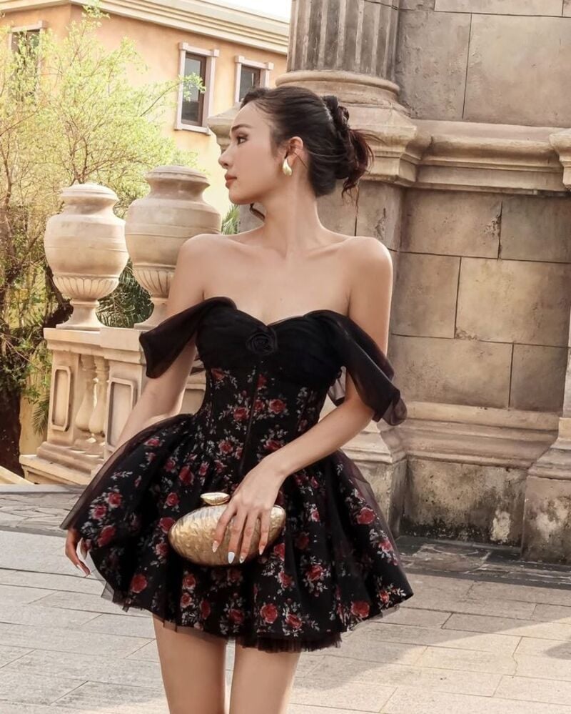váy đầm trễ vai