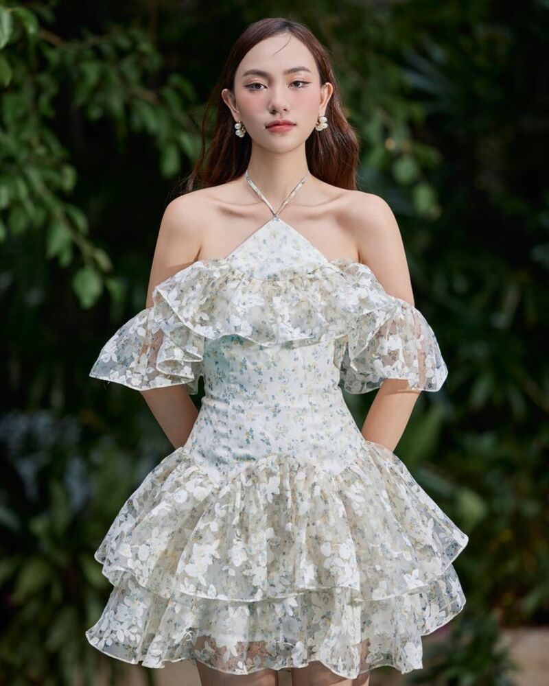 váy đầm trễ vai
