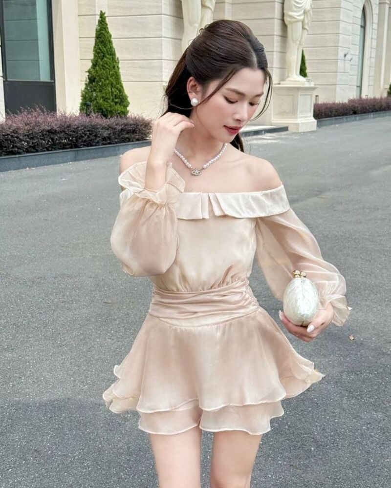 váy đầm trễ vai