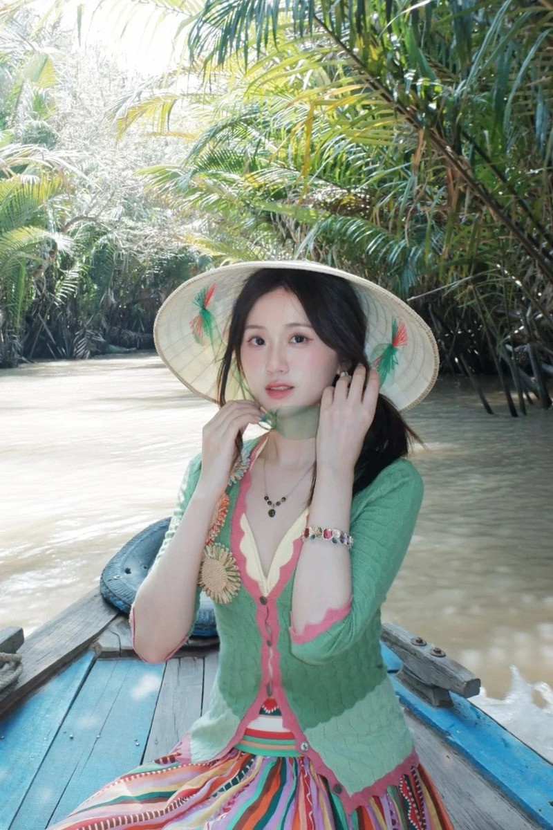 Gia nhập đường đua xuồng ba lá Cồn Thới Sơn khi di du lịch Miền Tây