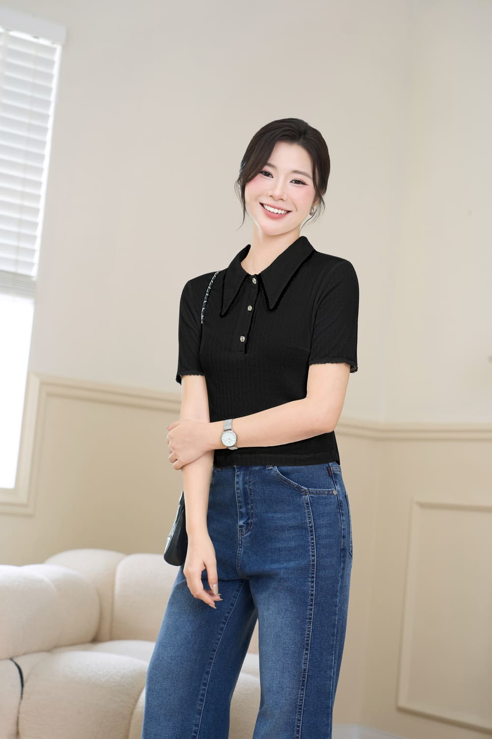 Áo thun phối cổ ren