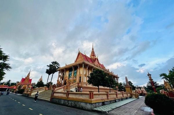 Chùa Xiêm Cán – Viên ngọc văn hóa Khmer giữa lòng Bạc Liêu