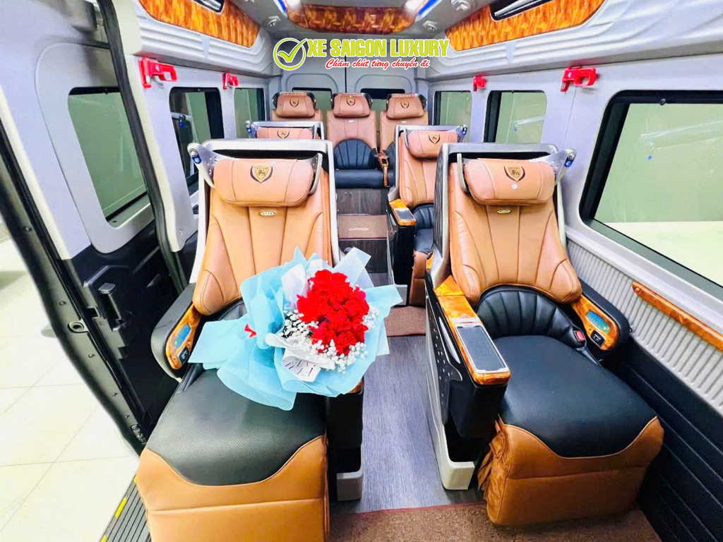 thue-xe-dcar-limousine-tphcm