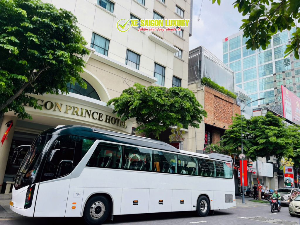 car-rental-with-driver-ho-chi-minh