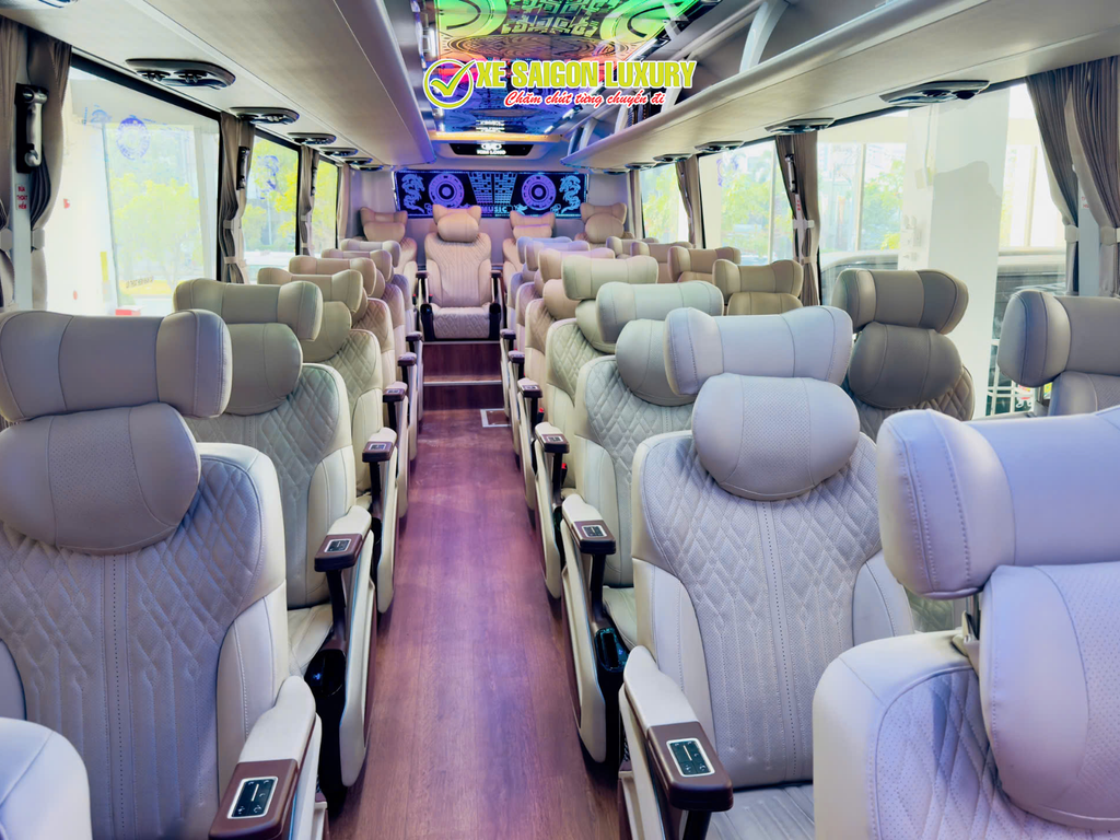 thue-xe-limousine-29-cho