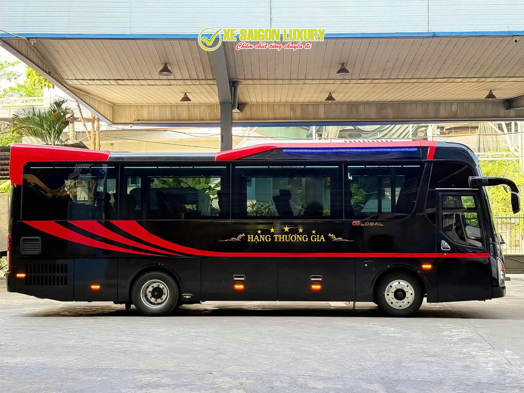 gia-thue-xe-limousine-16-cho