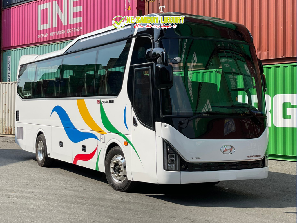 minibus-rental-with-driver-saigon