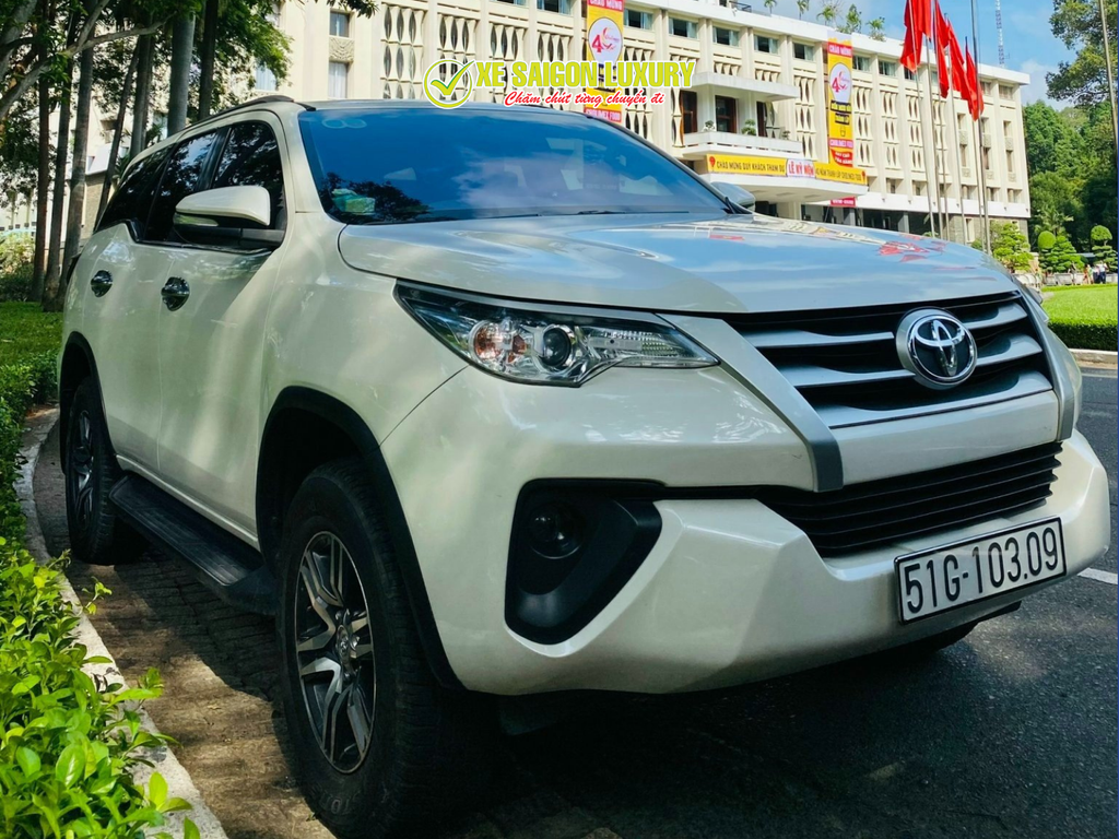 private-van-hire-ho-chi-minh