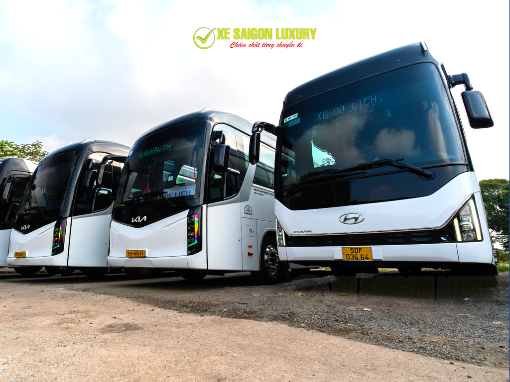 passenger-van-rental-vietnam