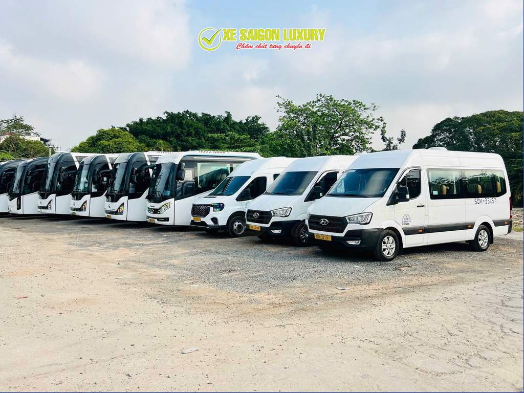 passenger-van-rental-vietnam