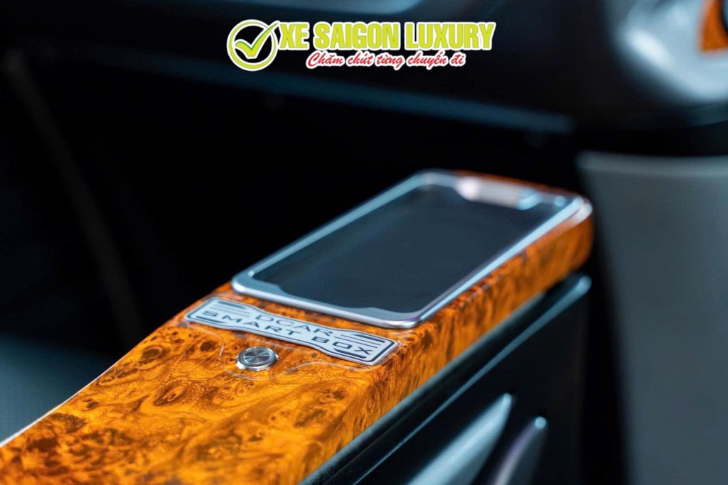 thuê xe limousine 9 - 10 - 12 chỗ