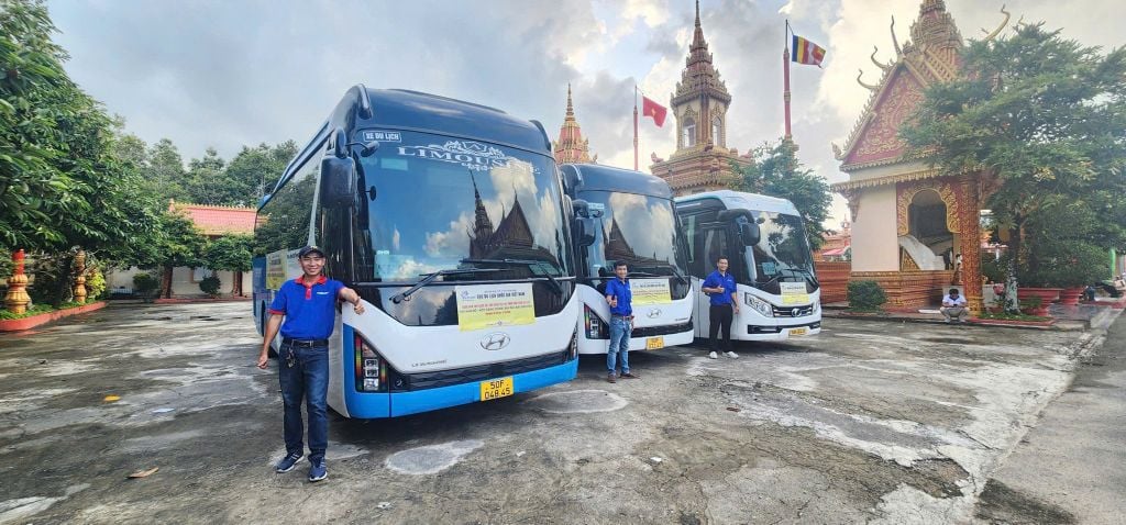 Thuê xe 29 chỗ - Xe Saigon Luxury