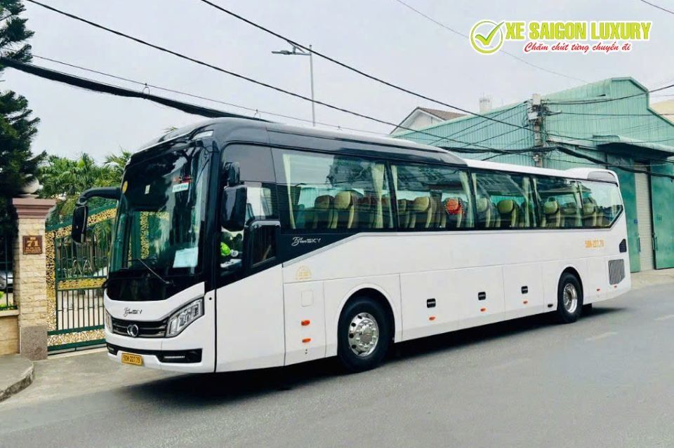 thue-xe-34-cho-di-da-lat