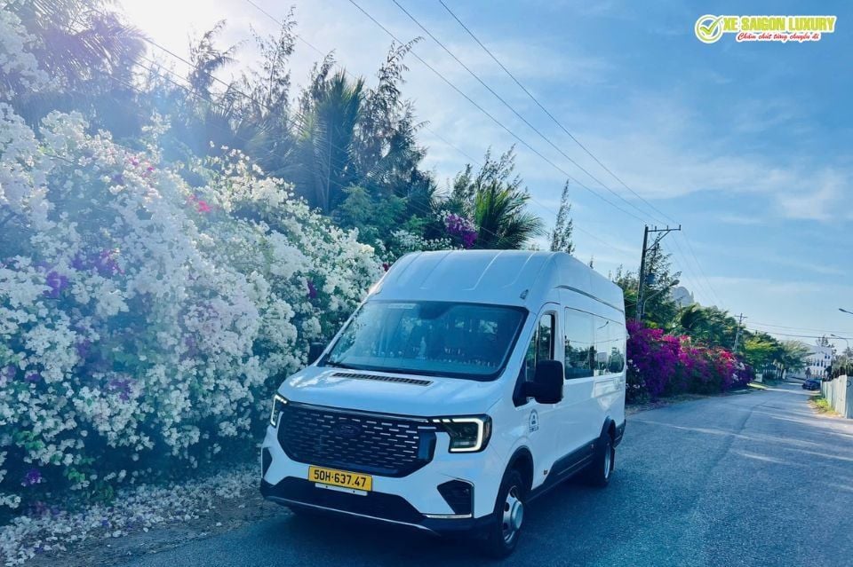 thuê xe 16 chỗ Cần Thơ