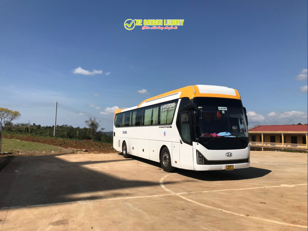 thue-xe-limousine-28-cho-can-tho