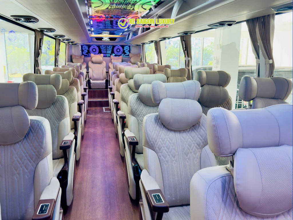 thue-xe-limousine-28-cho-can-tho