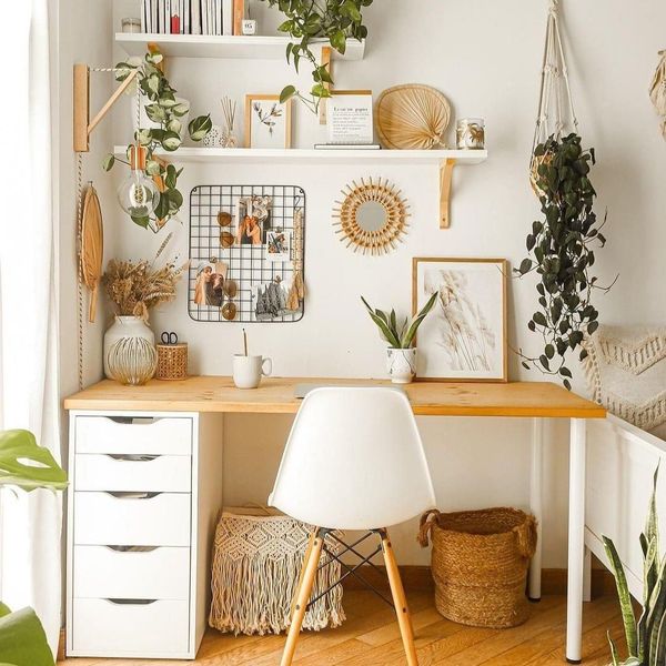 Cách phối màu với bàn IKEA để tạo điểm nhấn cho không gian.