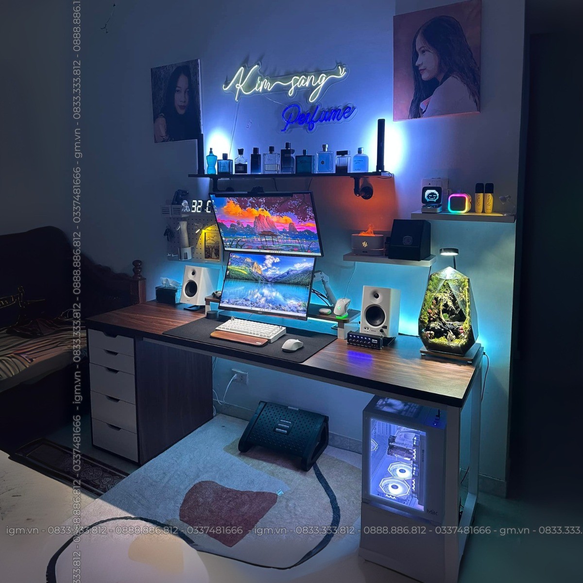 Setup gaming với bàn IKEA: Bố trí PC, màn hình và phụ kiện hợp lý.