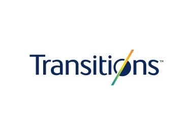 Tròng đổi màu Transitions Classic Essilor