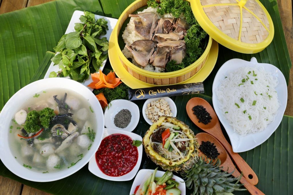 Sâm Cầm Hồ Tây – Đặc sản đại bổ và biểu tượng ẩm thực mùa thu Hà Nội