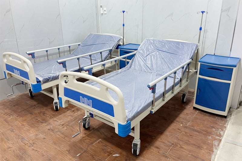 Top 3 Loại Tủ Đầu Giường & Xe Đẩy Y Tế Phổ Biến Trong Bệnh Viện