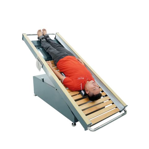 Giường nắn chỉnh cột sống