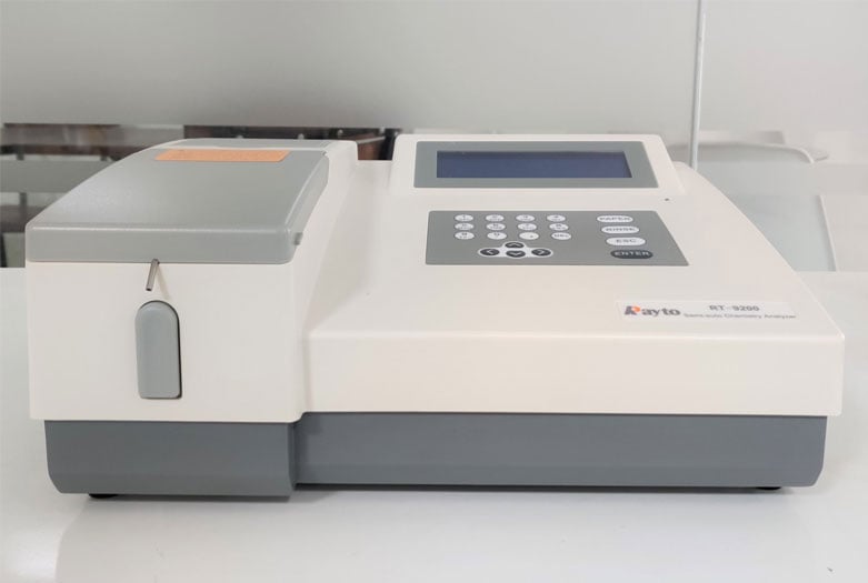 Máy xét nghiệm sinh hóa bán tự động Rayto RT-9200