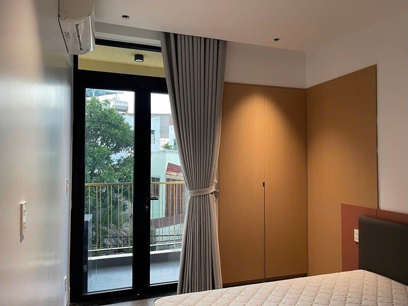 Rèm vải cho khu vực cửa phòng ngủ