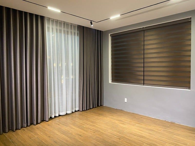 Kết hợp rèm vải và rèm cầu vồng