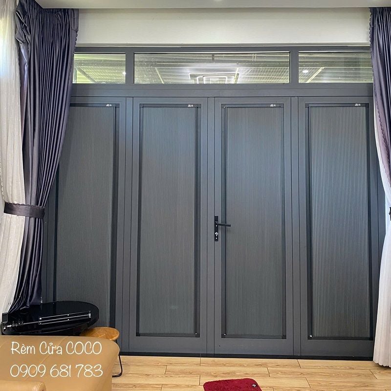 rèm tổ ong trong kính màu xám đậm 3