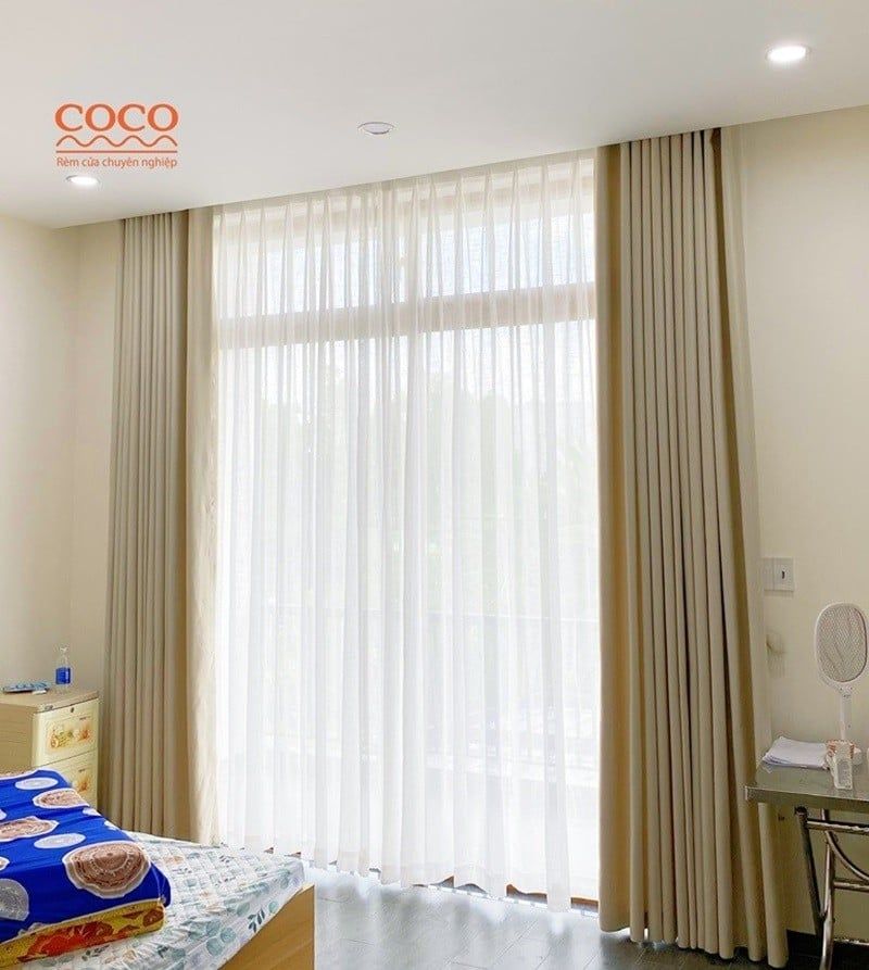 Rèm vải kết hợp voan trắng cho phòng ngủ