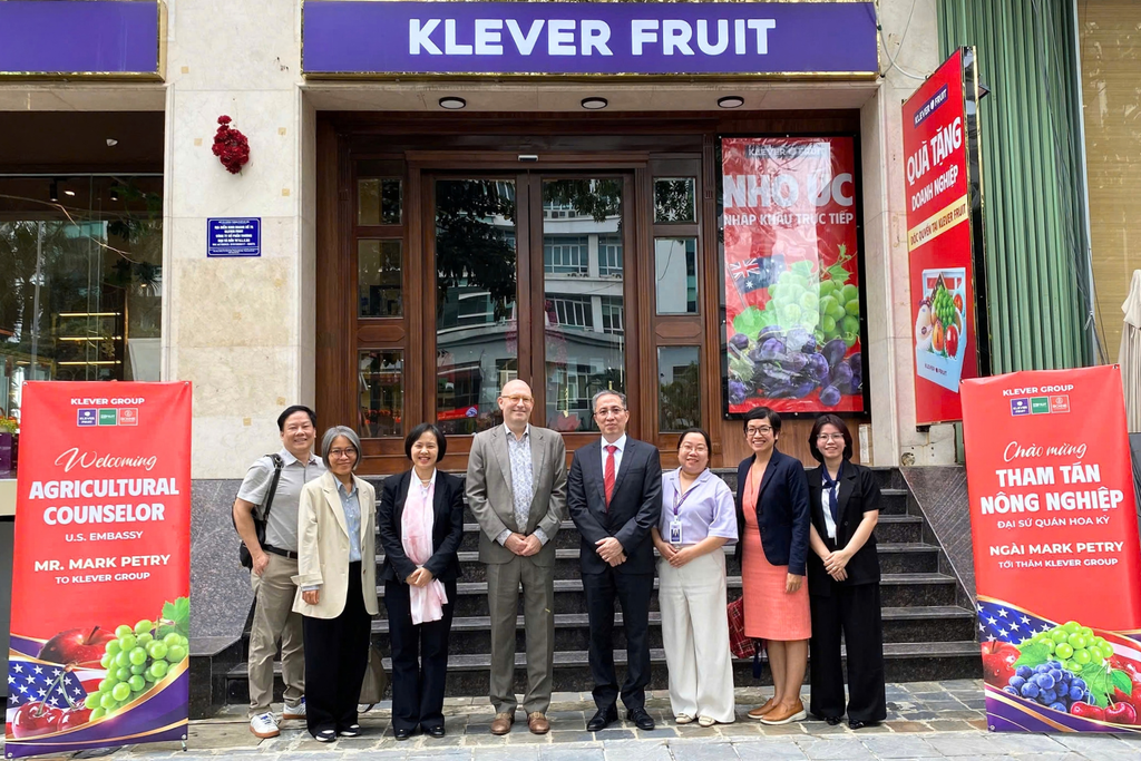 KLEVER FRUIT ĐÓN TIẾP ĐOÀN THAM TÁN NÔNG NGHIỆP ĐẠI SỨ QUÁN HOA KỲ TẠI VIỆT NAM
