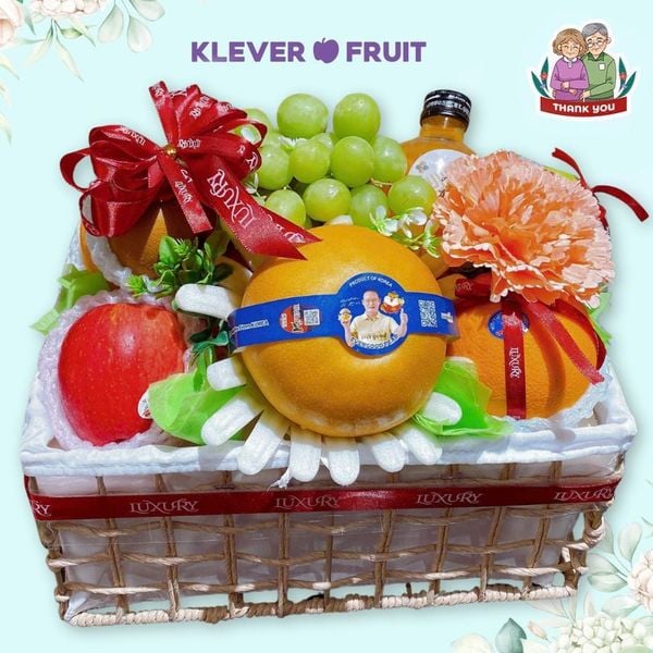 Hộp Quà Trái Cây Và Hoa Cẩm Chướng Cảm Ơn Bố Mẹ