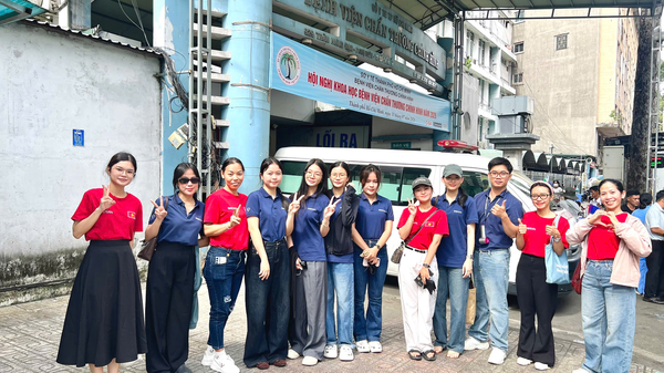 TRAO SUẤT CƠM - TRAO YÊU THƯƠNG
