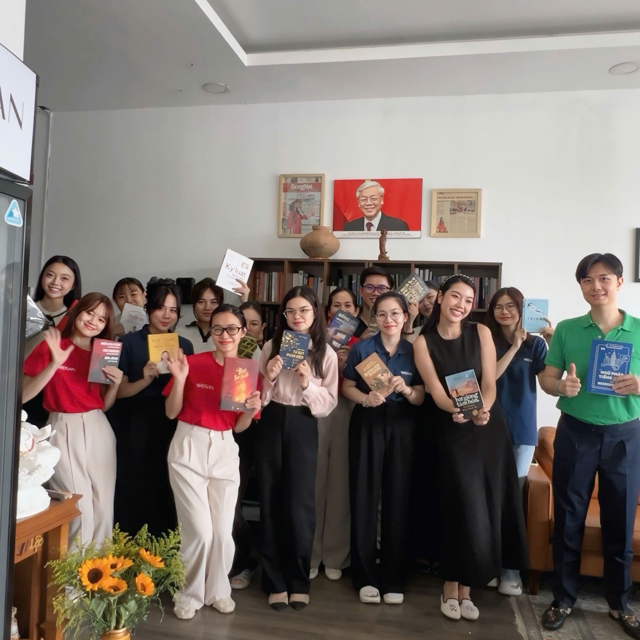 LAN TỎA TRI THỨC - NHÂN NGÀY SÁCH & VĂN HÓA ĐỌC VIỆT NAM 21/04