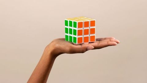 7 Sai Lầm Thường Gặp Khi Học Giải Rubik (Và Cách Khắc Phục)