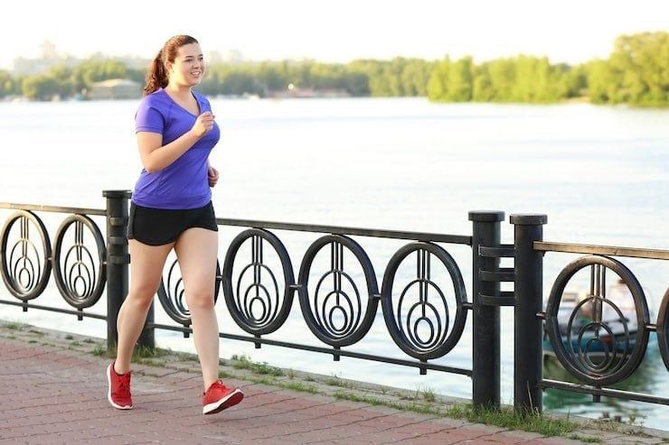 chạy bộ có làm giảm mỡ mặt không
