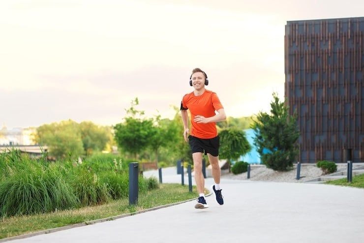 easy run nên bắt đầu chạy nhẹ