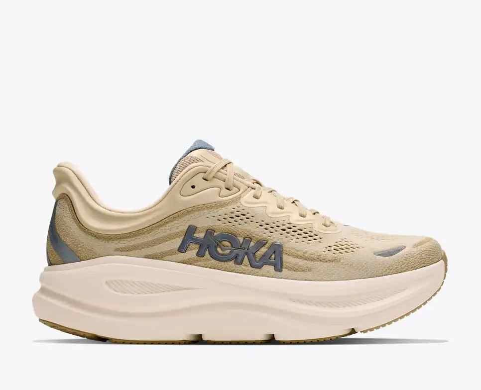 HOKA Bondi 9 Wide – đệm dày với mức giá dễ tiếp cận hơn