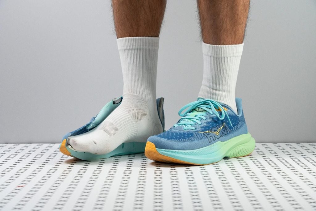 HOKA Mach 6 Wide
