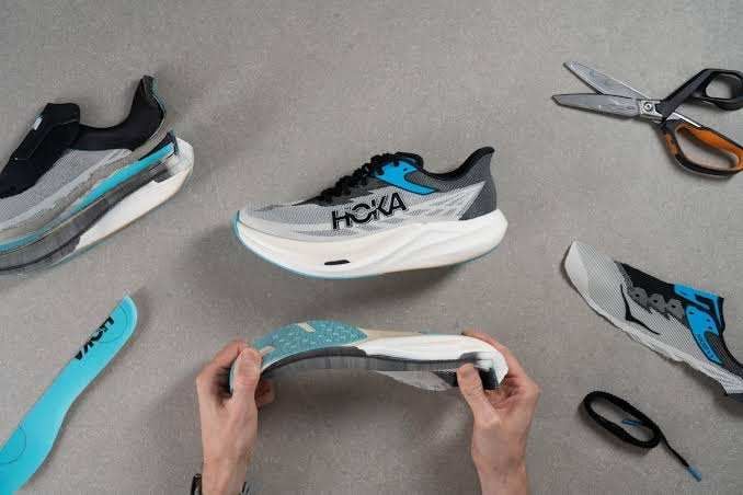HOKA Rocket X 3