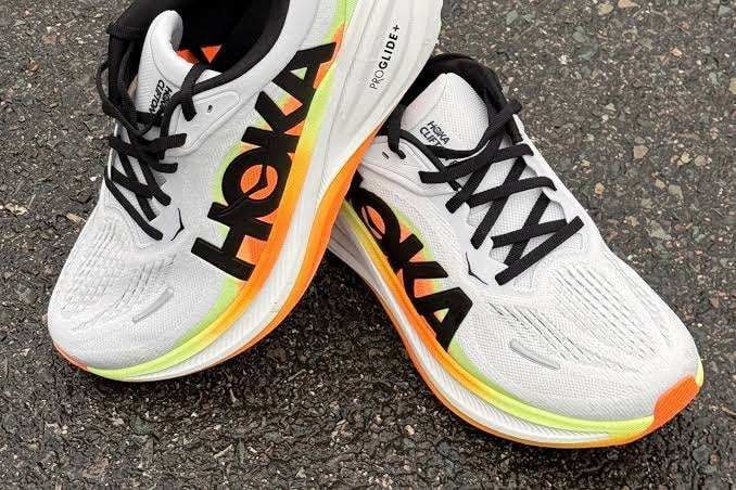 Đệm và độ êm HOKA Clifton Pro