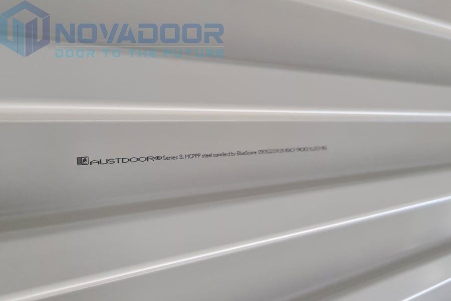 cửa cuốn tấm liền AUstdoor